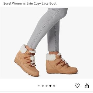 Sorel Evie Cozy Lace boots